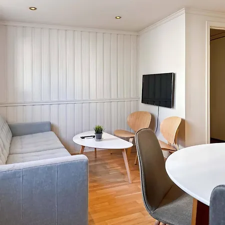 Ledaal Place 1 By Holiday home Stavanger